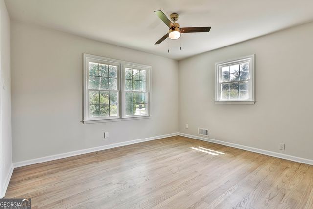 19 Foster Drive, Newnan, GA 30263