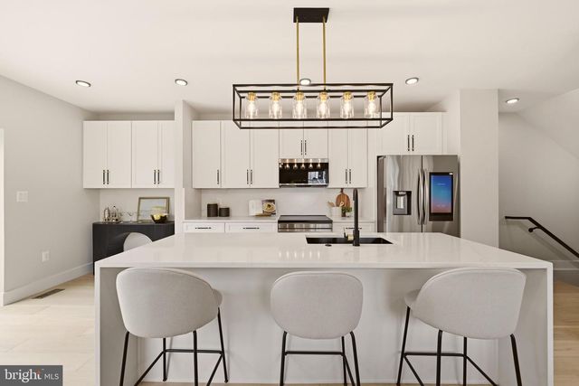 418 ALLISON ST NW, Washington, DC 20011