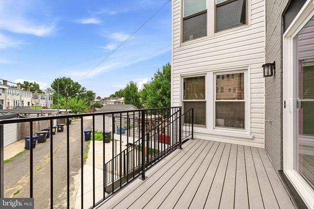 418 ALLISON ST NW, Washington, DC 20011