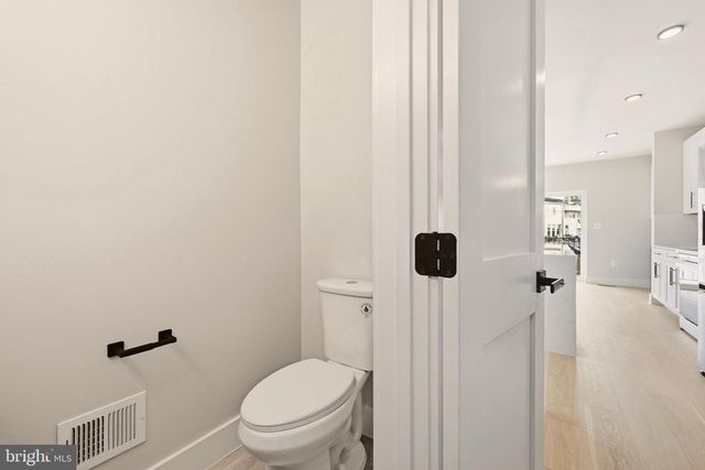 418 ALLISON ST NW, Washington, DC 20011