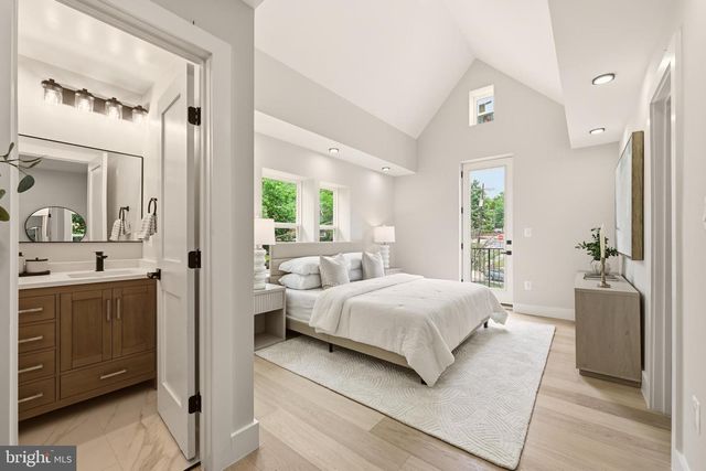 418 ALLISON ST NW, Washington, DC 20011