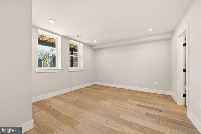 418 ALLISON ST NW, Washington, DC 20011
