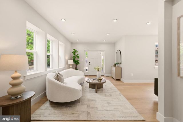 418 ALLISON ST NW, Washington, DC 20011