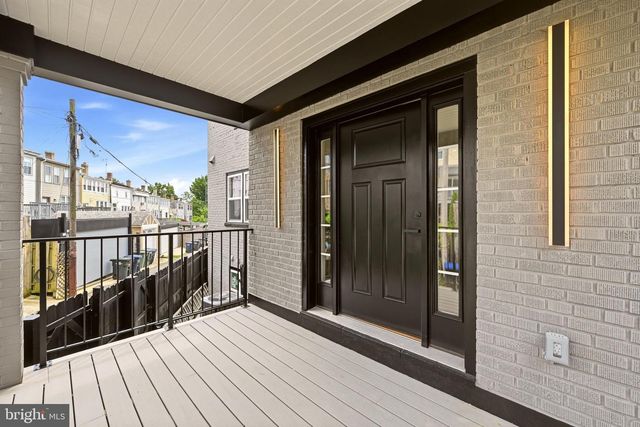418 ALLISON ST NW, Washington, DC 20011