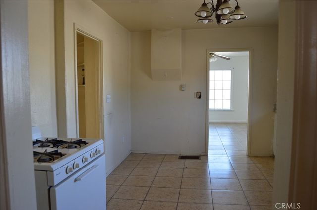 17049 C Street, Victorville, CA 92395