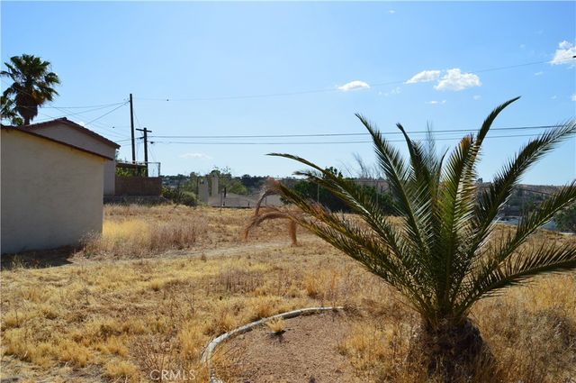 17049 C Street, Victorville, CA 92395