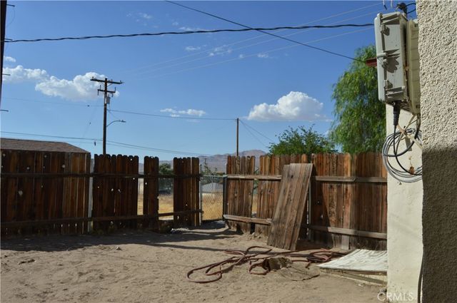 17049 C Street, Victorville, CA 92395
