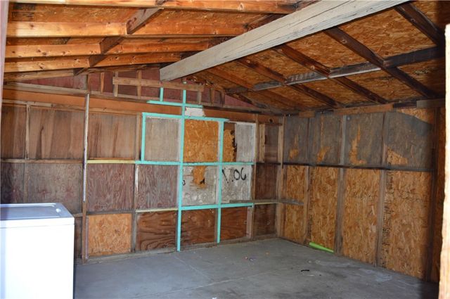 17049 C Street, Victorville, CA 92395