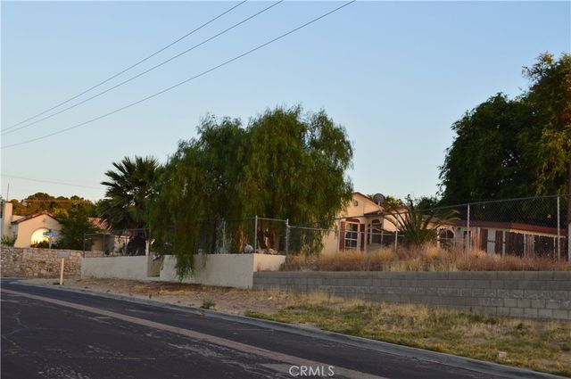 17049 C Street, Victorville, CA 92395