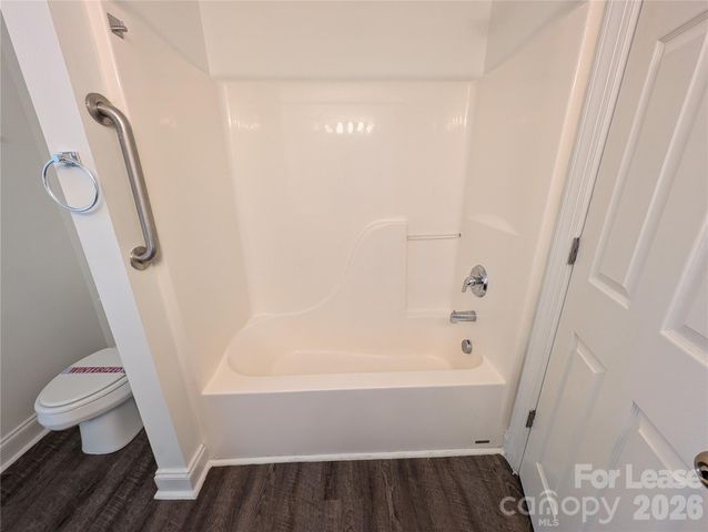 2104 Sardony Lane, Charlotte, NC 28213