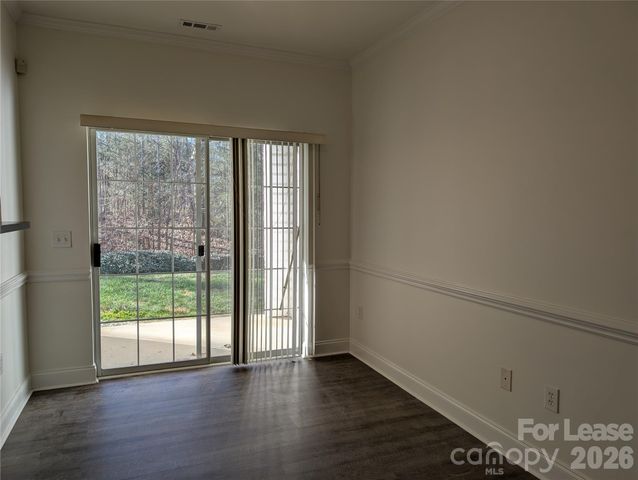 2104 Sardony Lane, Charlotte, NC 28213