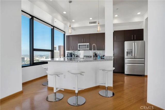 1100 Wilshire Boulevard 3302, Los Angeles, CA 90017