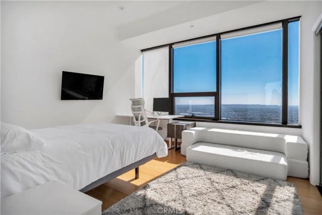 1100 Wilshire Boulevard 3302, Los Angeles, CA 90017