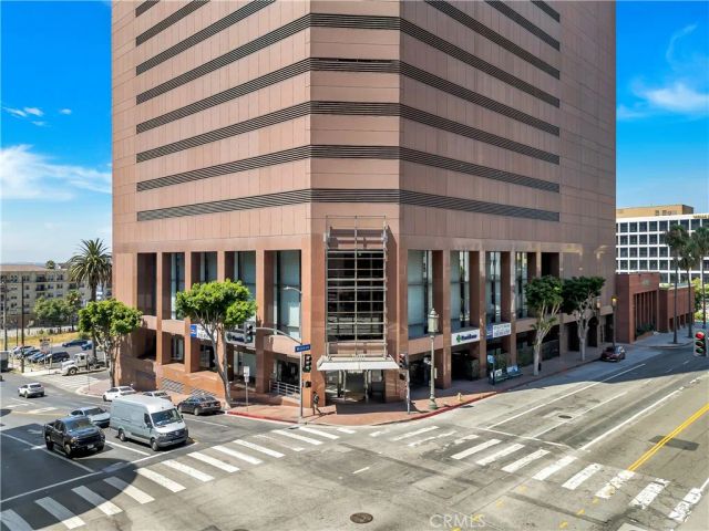 1100 Wilshire Boulevard 3302, Los Angeles, CA 90017