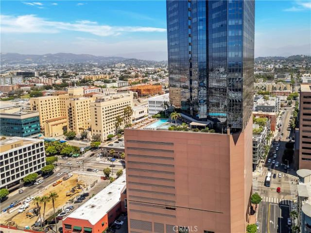1100 Wilshire Boulevard 3302, Los Angeles, CA 90017