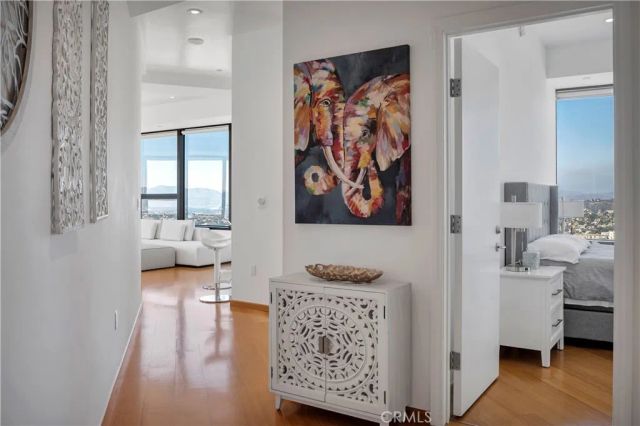 1100 Wilshire Boulevard 3302, Los Angeles, CA 90017