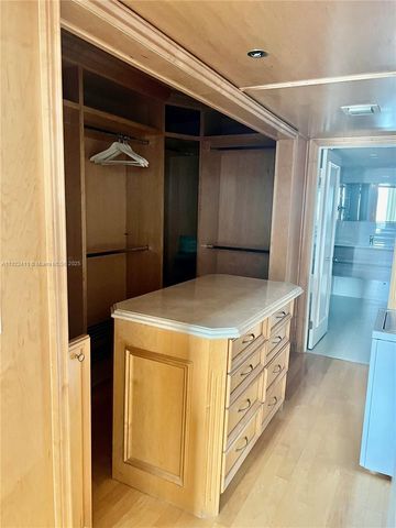 1717 N Bayshore Dr A-1856, Miami, FL 33132