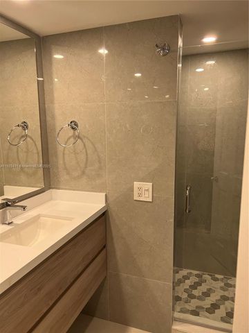 1717 N Bayshore Dr A-1856, Miami, FL 33132