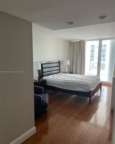 1717 N Bayshore Dr A-1856, Miami, FL 33132