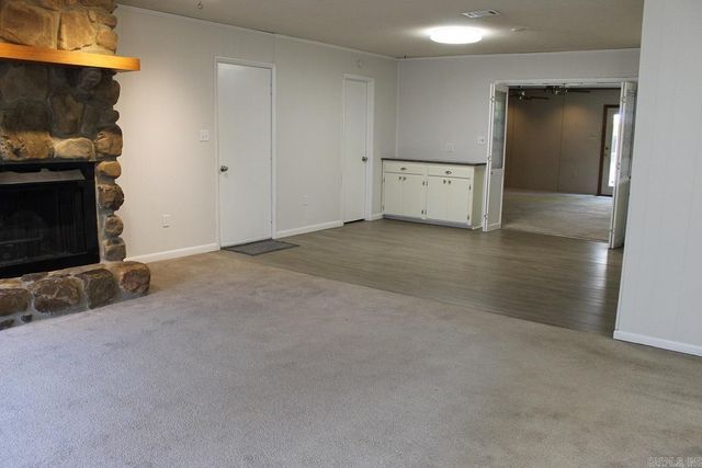 1303 Bert Street, Mena, AR 71953