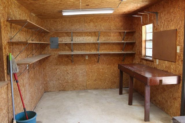 1303 Bert Street, Mena, AR 71953