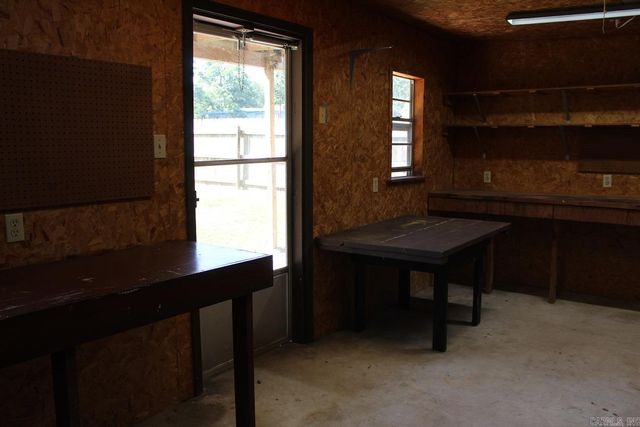 1303 Bert Street, Mena, AR 71953