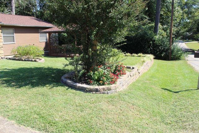 1303 Bert Street, Mena, AR 71953