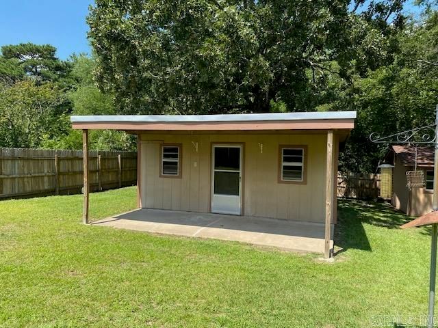 1303 Bert Street, Mena, AR 71953