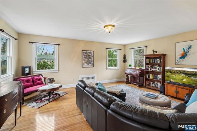 400 Grove Street, Montclair, NJ 07043