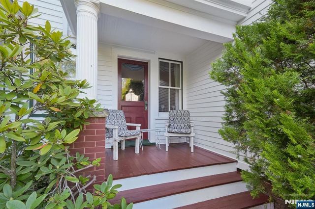 400 Grove Street, Montclair, NJ 07043