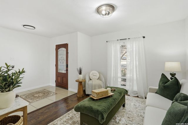 7106 Comanche Ridge Dr, Converse, TX 78109