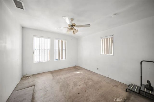 9934 Laurel Canyon Boulevard, Pacoima, CA 91331