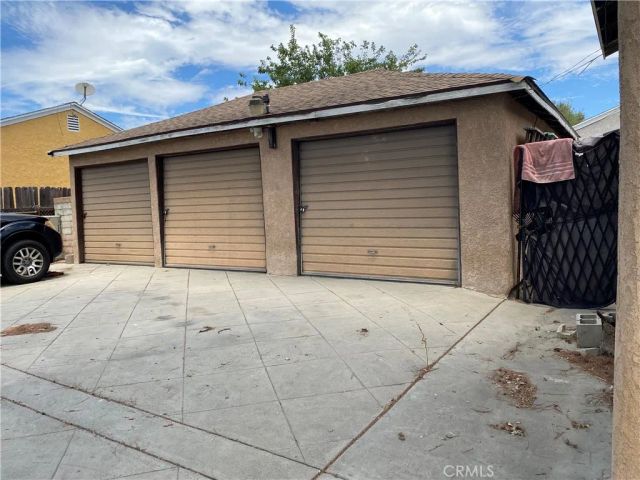 9934 Laurel Canyon Boulevard, Pacoima, CA 91331