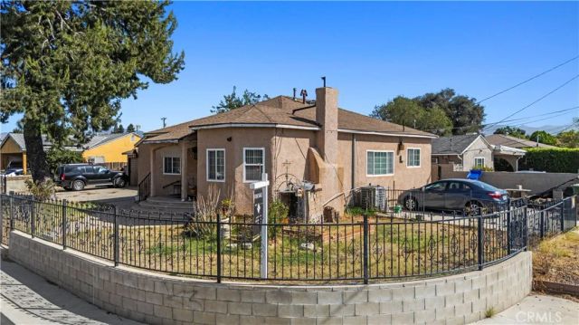 9934 Laurel Canyon Boulevard, Pacoima, CA 91331