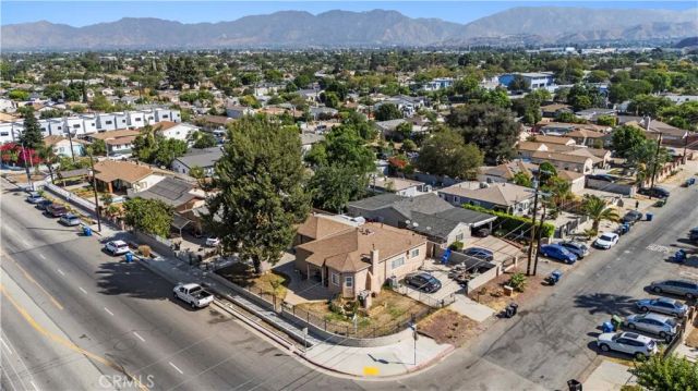 9934 Laurel Canyon Boulevard, Pacoima, CA 91331