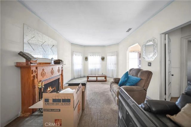 9934 Laurel Canyon Boulevard, Pacoima, CA 91331
