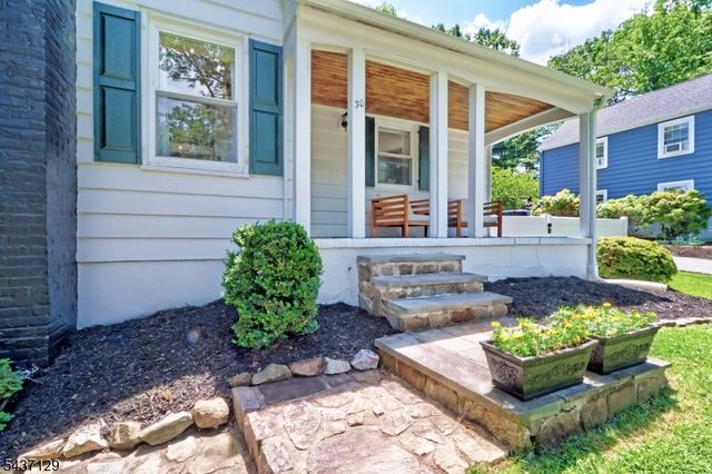 30 Hillcrest Avenue, Morristown Town, NJ 07960