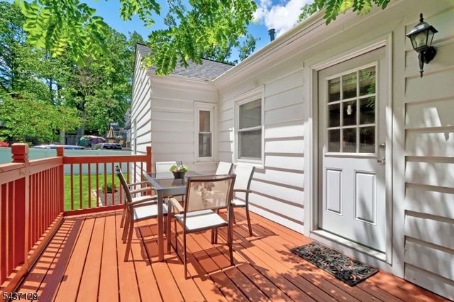 30 Hillcrest Avenue, Morristown Town, NJ 07960