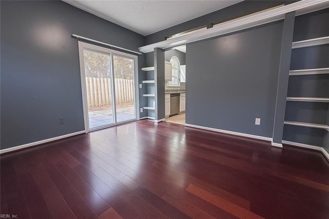 2261 Claymill DR, Newport News, VA 23602