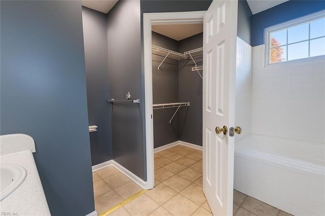 2261 Claymill DR, Newport News, VA 23602