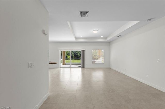 2233 18th AVE NE, Naples, FL 34120