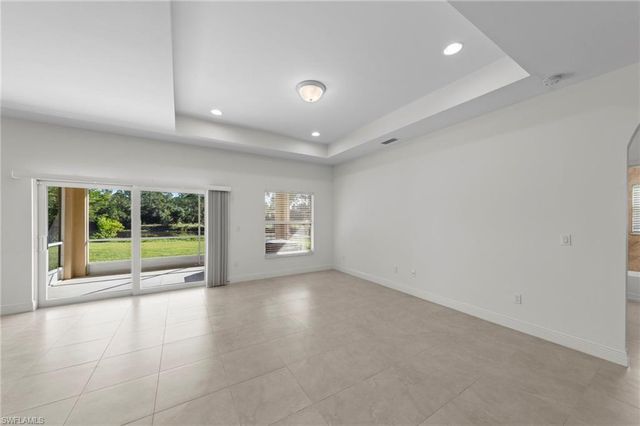 2233 18th AVE NE, Naples, FL 34120