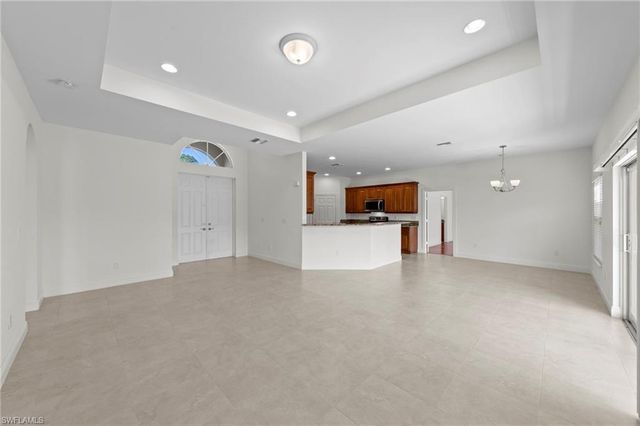 2233 18th AVE NE, Naples, FL 34120