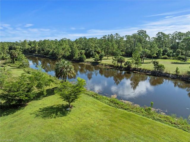 2233 18th AVE NE, Naples, FL 34120