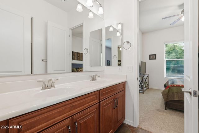 20066 E RUSSET Road, Queen Creek, AZ 85142