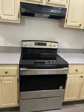 1125 LAKE SHADOW CIRCLE 5106, Maitland, FL 32751