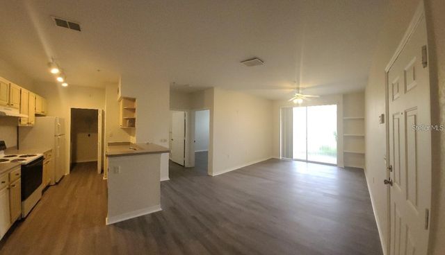 1125 LAKE SHADOW CIRCLE 5106, Maitland, FL 32751