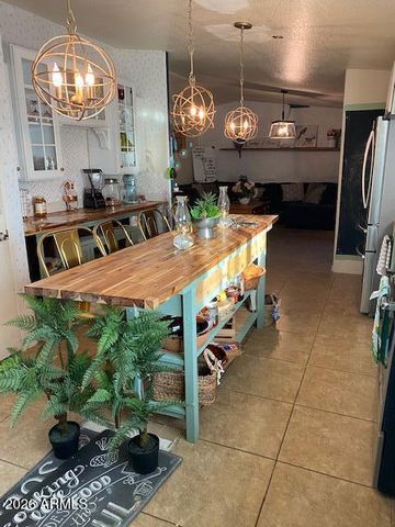 21301 W Dove Valley Road W, Wittmann, AZ 85361