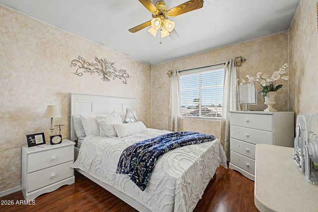 2304 E WESCOTT Drive, Phoenix, AZ 85024