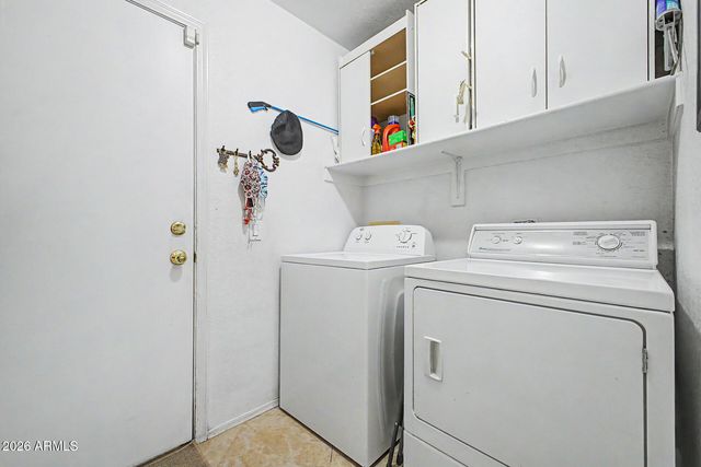 2304 E WESCOTT Drive, Phoenix, AZ 85024